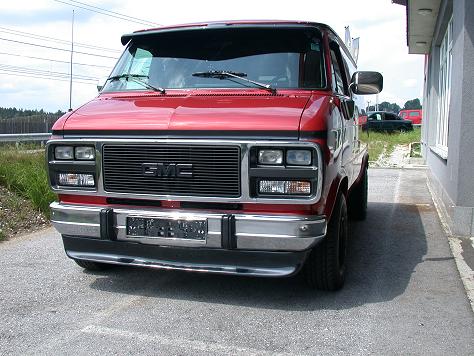 Chevrolet Sport Van